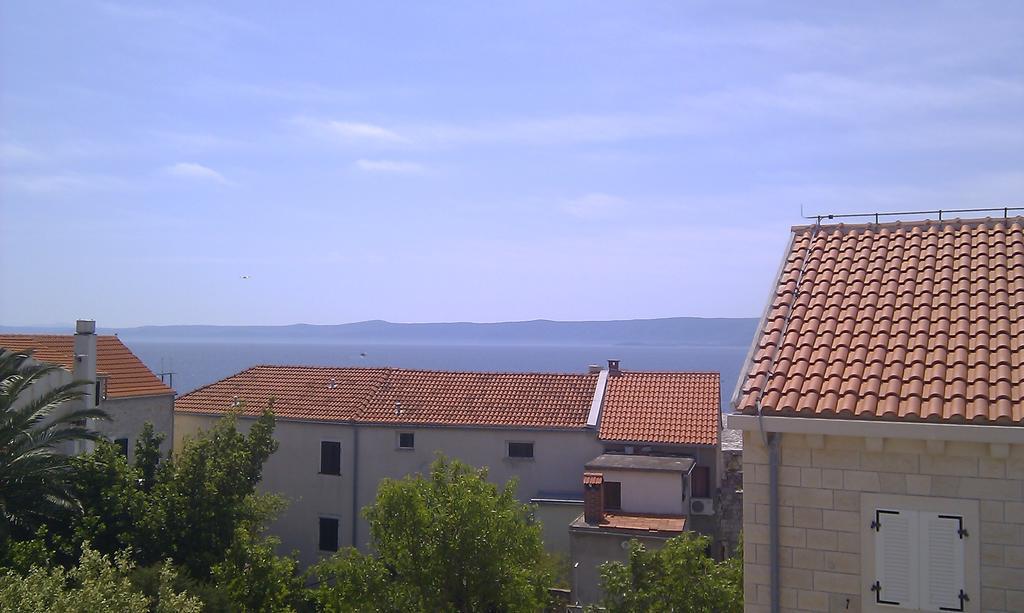 Apartments Baricevic Bol Bilik gambar