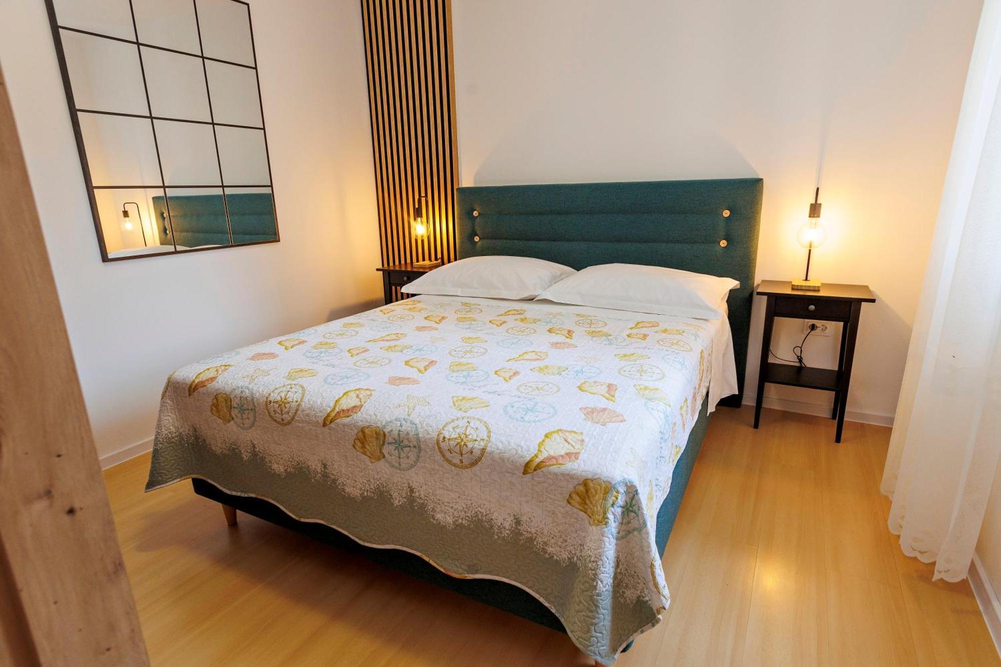Apartments Baricevic Bol Luaran gambar