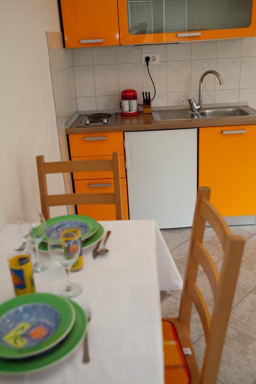 Apartments Baricevic Bol Luaran gambar