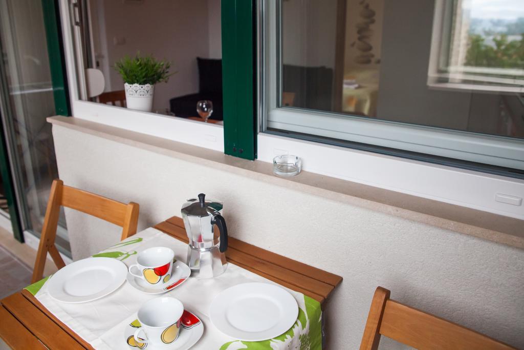 Apartments Baricevic Bol Luaran gambar